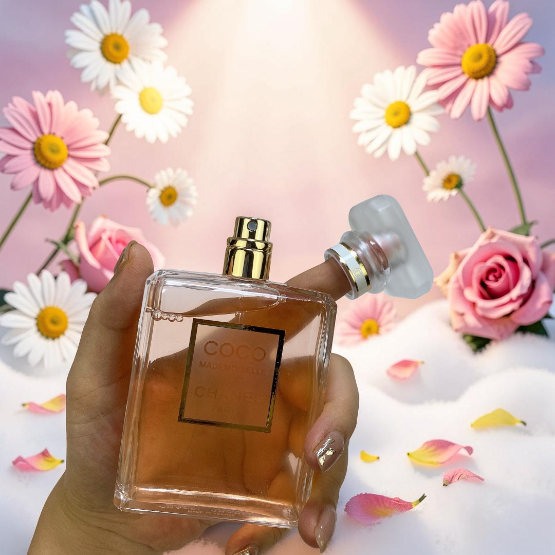 Cartier Oud & Ambre Parfum - Luxury High-End Fragrance - 75ml (2.5 fl. oz.)