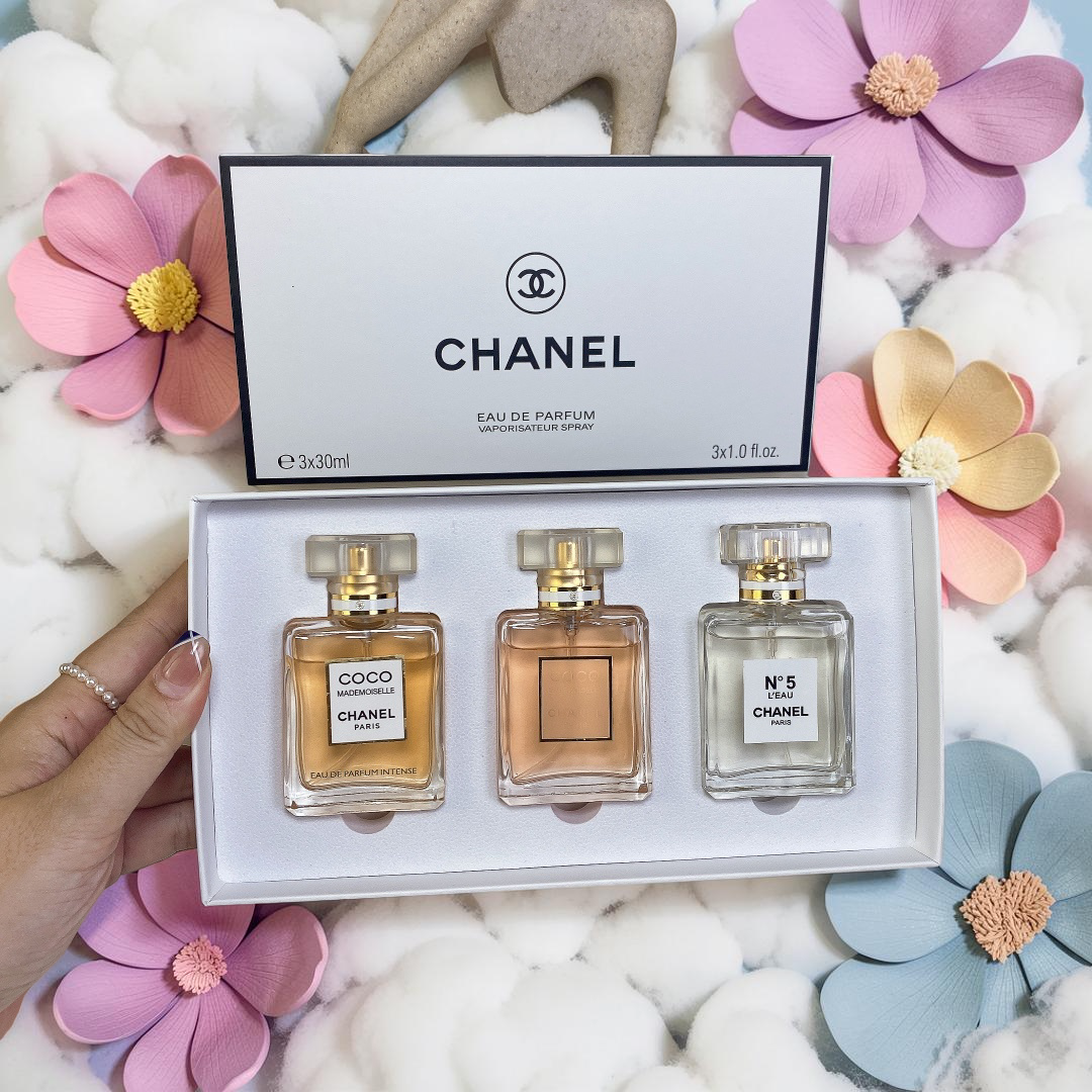 Chanel Trio Miniature Fragrance Gift Set - Coco Mademoiselle Intense, Bleu de Chanel, and Chance Eau Tendre - 3 x 30ml (3 x 1.0 fl. oz.)