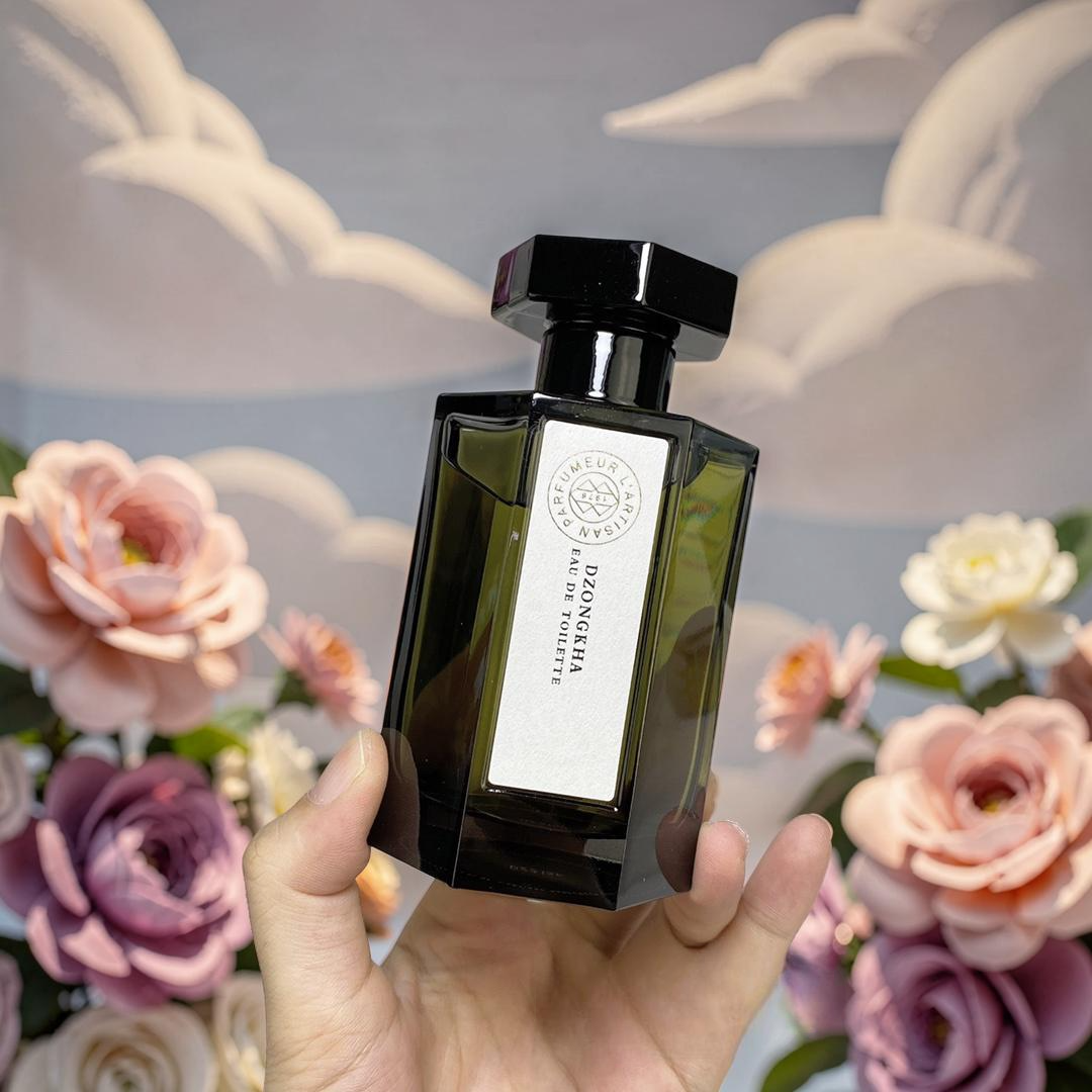 L'Artisan Parfumeur Dzongkha Eau de Parfum 100ml