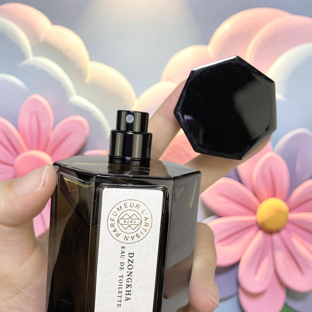 L'Artisan Parfumeur Dzongkha Eau de Parfum 100ml